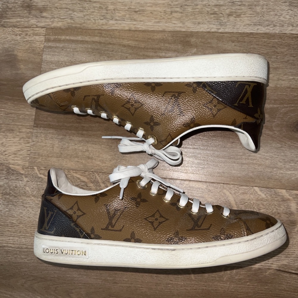 Louis Vuitton Frontrow Sneaker - Reverse Monogram